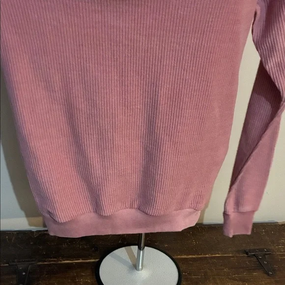 All Cloud Women's Pink corduroy Long Sleeve Top NWT Florida - Picture 10 of 11